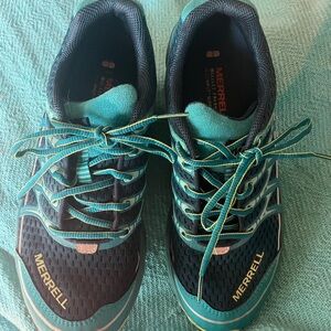Merrell size 9 Green Athletic Shoes Sleek